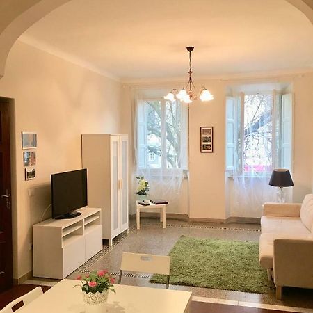 شقة Casa Francesca لوكا المظهر الخارجي الصورة